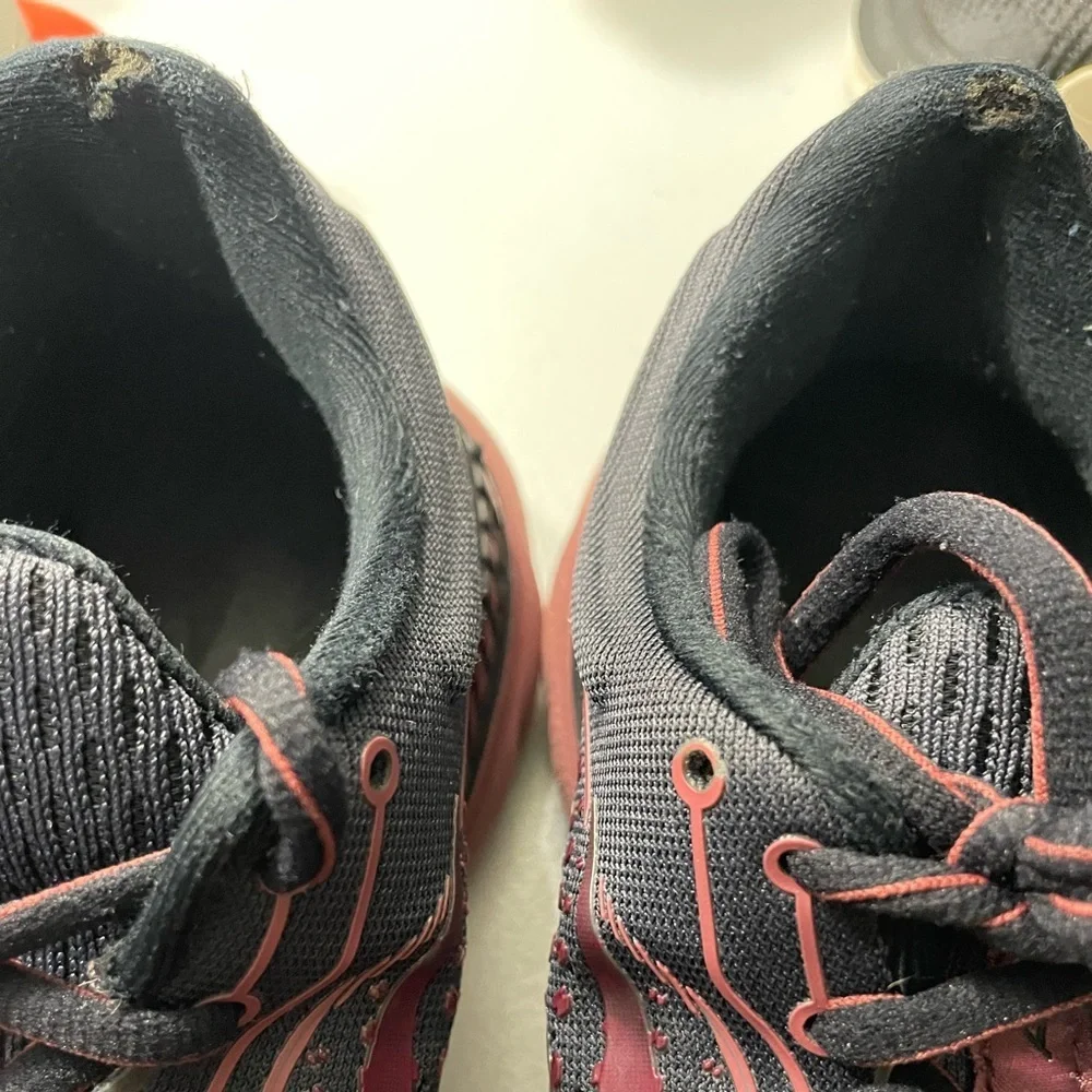 Brooks Women's Adrenaline Athletic Shoes -9.5 SB/00